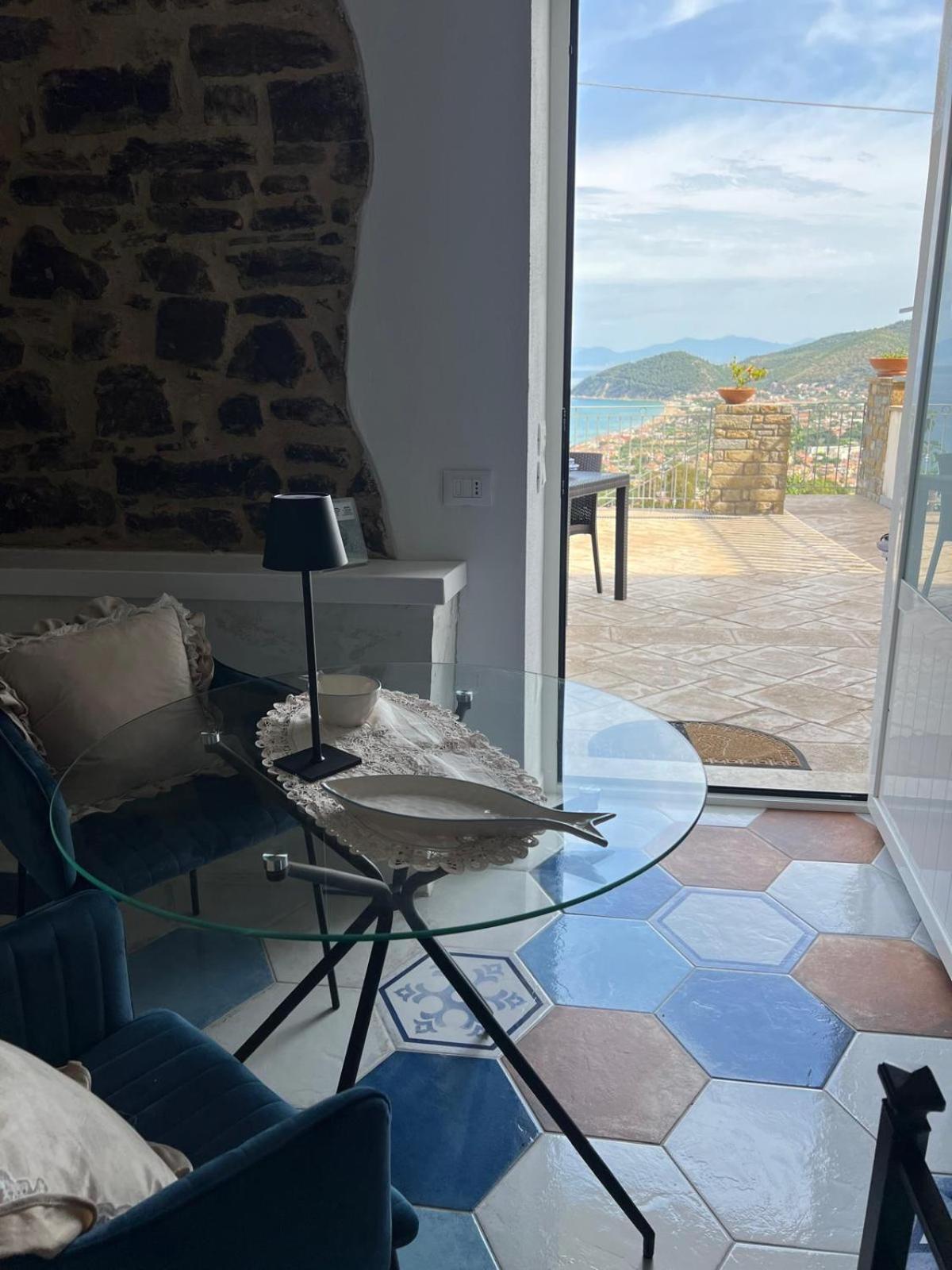 Casa Livia Lejlighed Castellabate Eksteriør billede